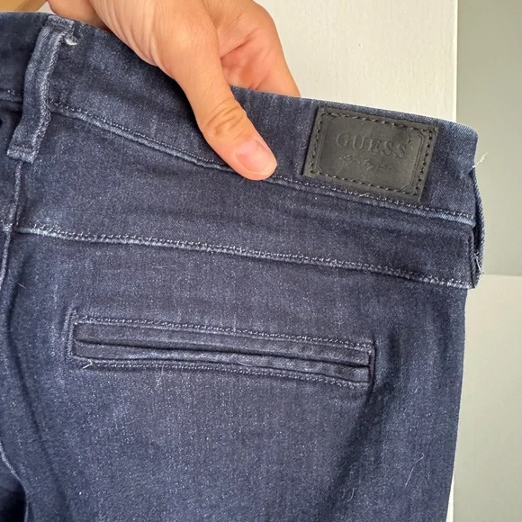 Guess Low Rise Denim Jeans - Picture 8 of 9